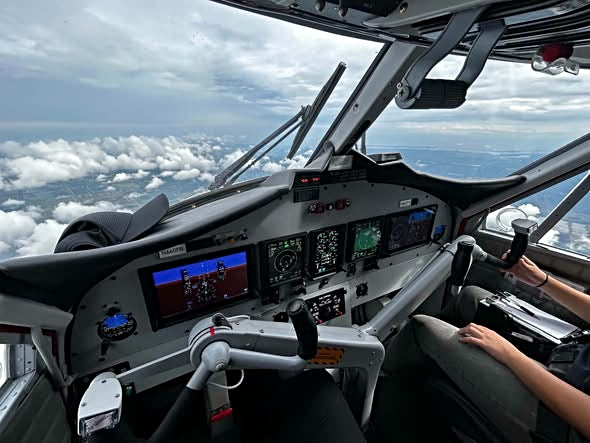 Air Vanuatu DHC-6-300 Twin Otter