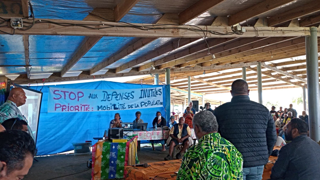 New Caledonia Airport Blockade Negotiations