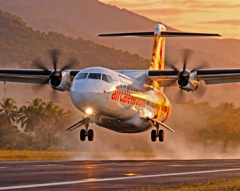 Air Caledonie ATR72 taking off