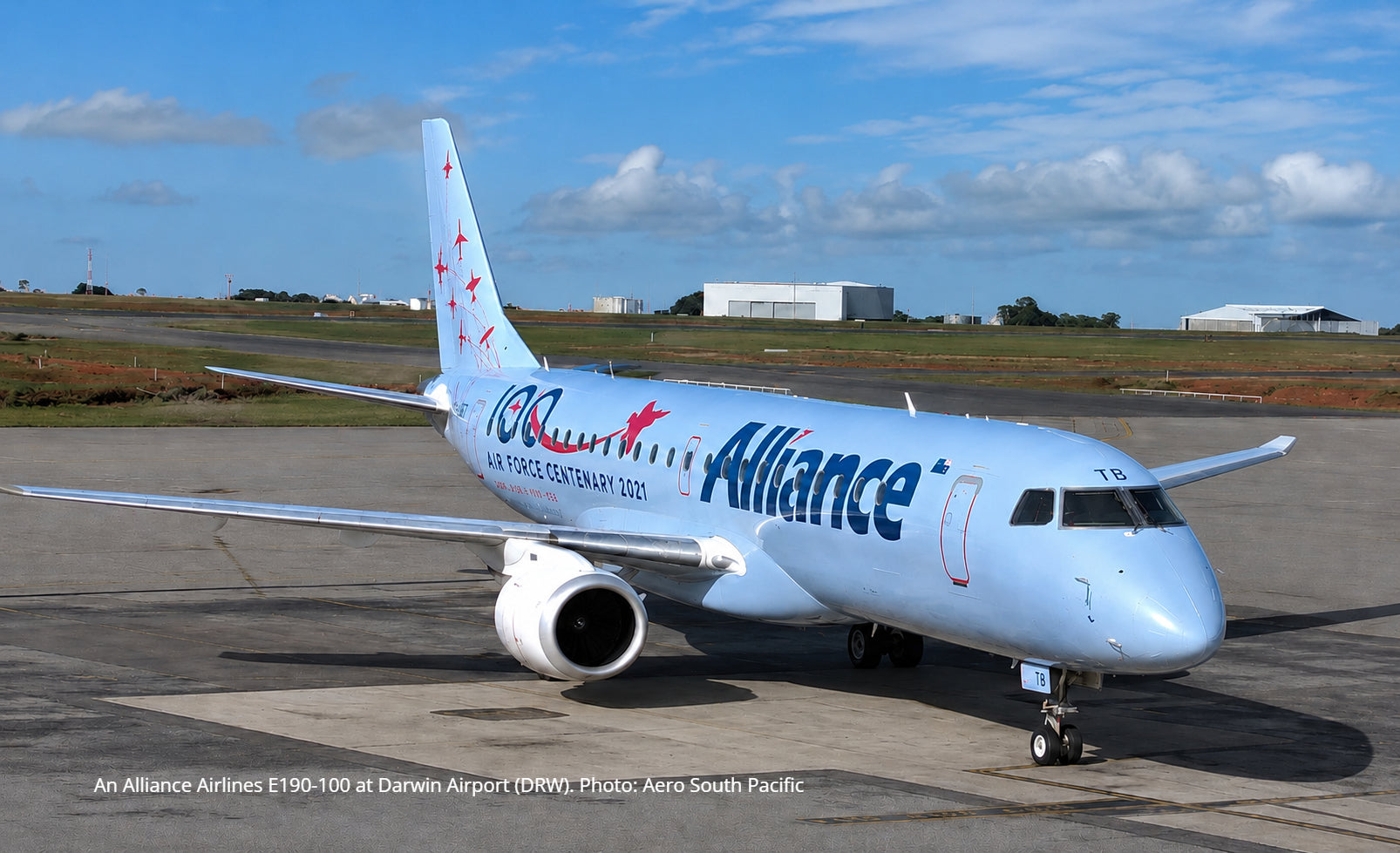 Alliance Airlines E190-100 at Darwin Airport