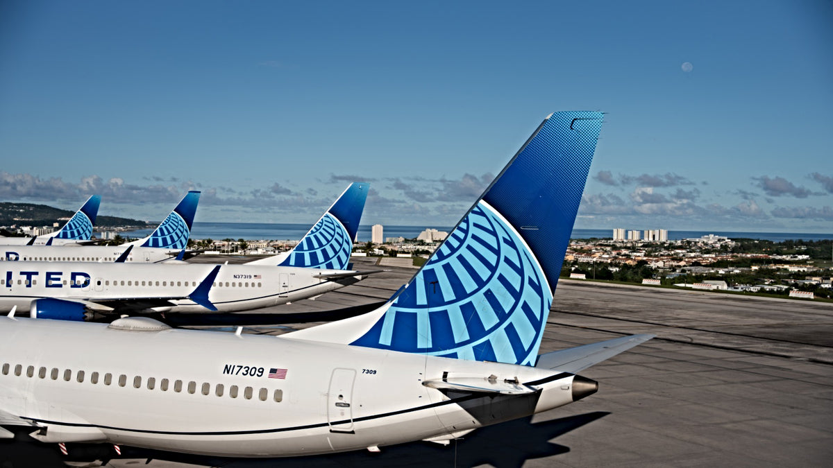 United Airlines B737 MAX at Guam